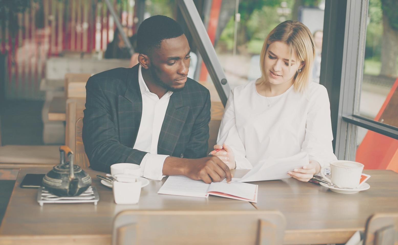 Sesión de mentoría empresarial personalizada en nuestras oficinas